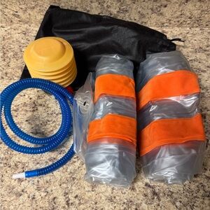 Inflatable bed rails for toddlers (pack of 2 with air pump and bag)